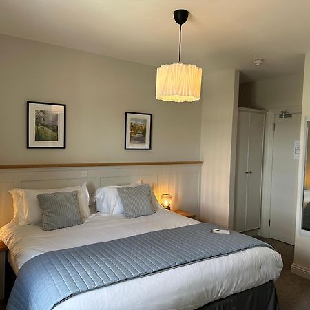 Eldon'S Bed & Breakfast ラウンドストーン エクステリア 写真