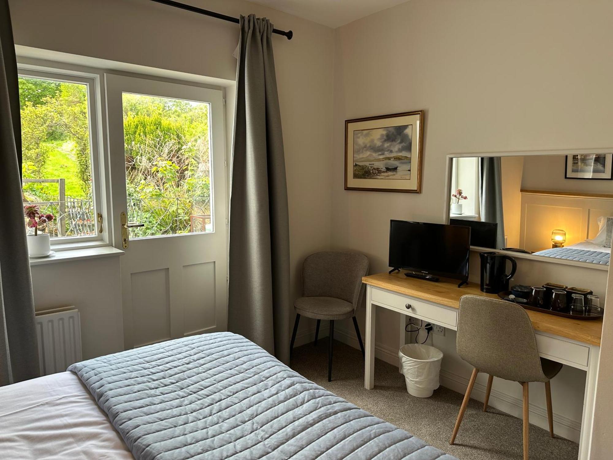 Eldon'S Bed & Breakfast ラウンドストーン エクステリア 写真